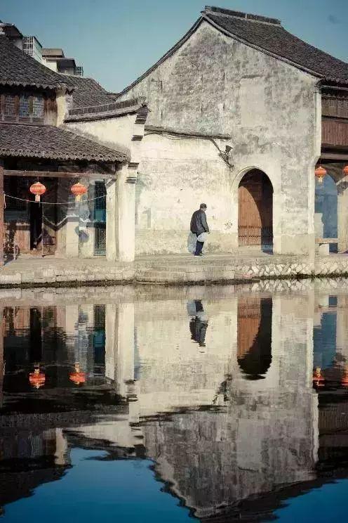 绿豆大的珠子上 刻了二十四个“龙”字